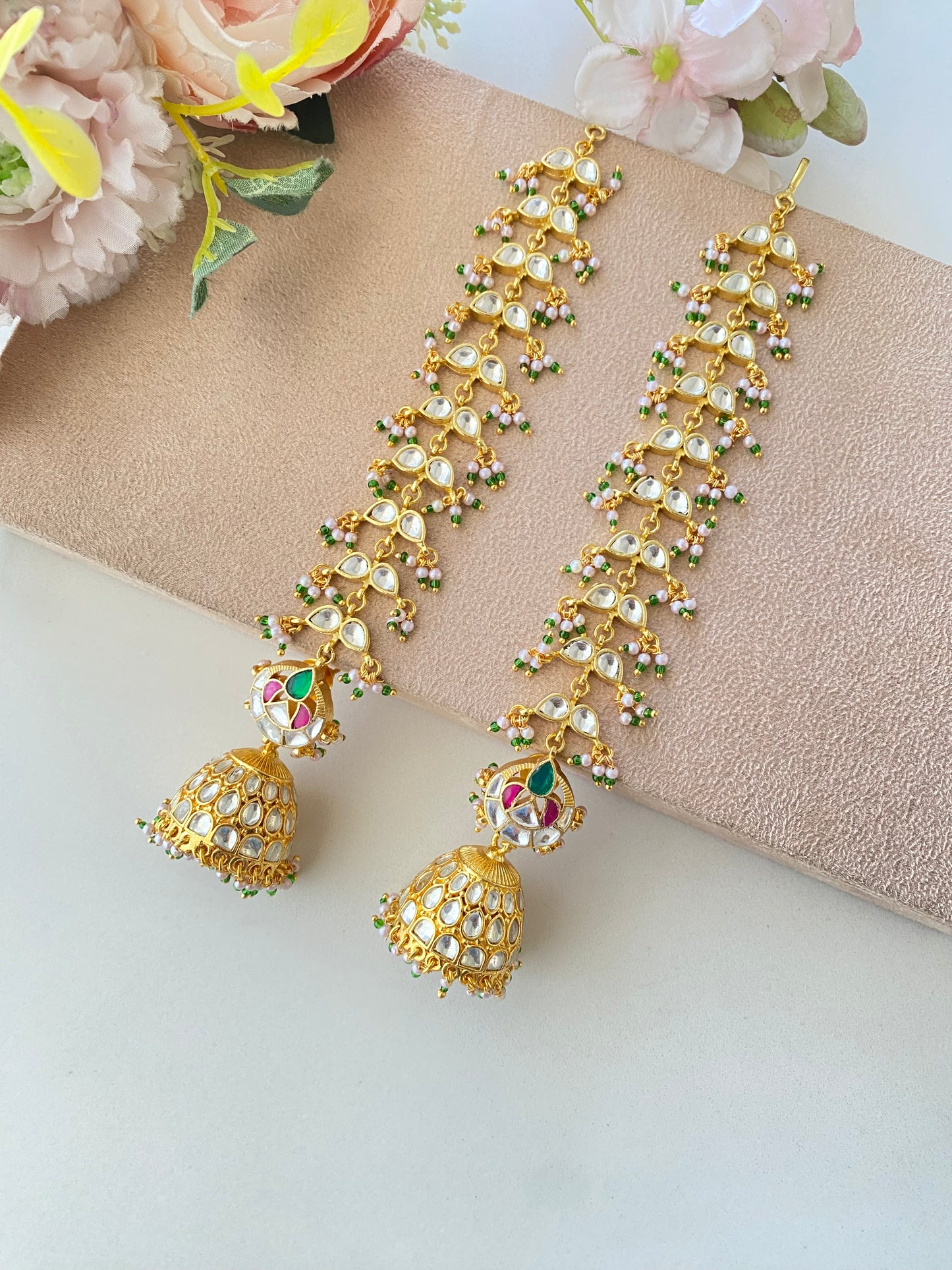 Gold plated Kundan Jhumka Earring