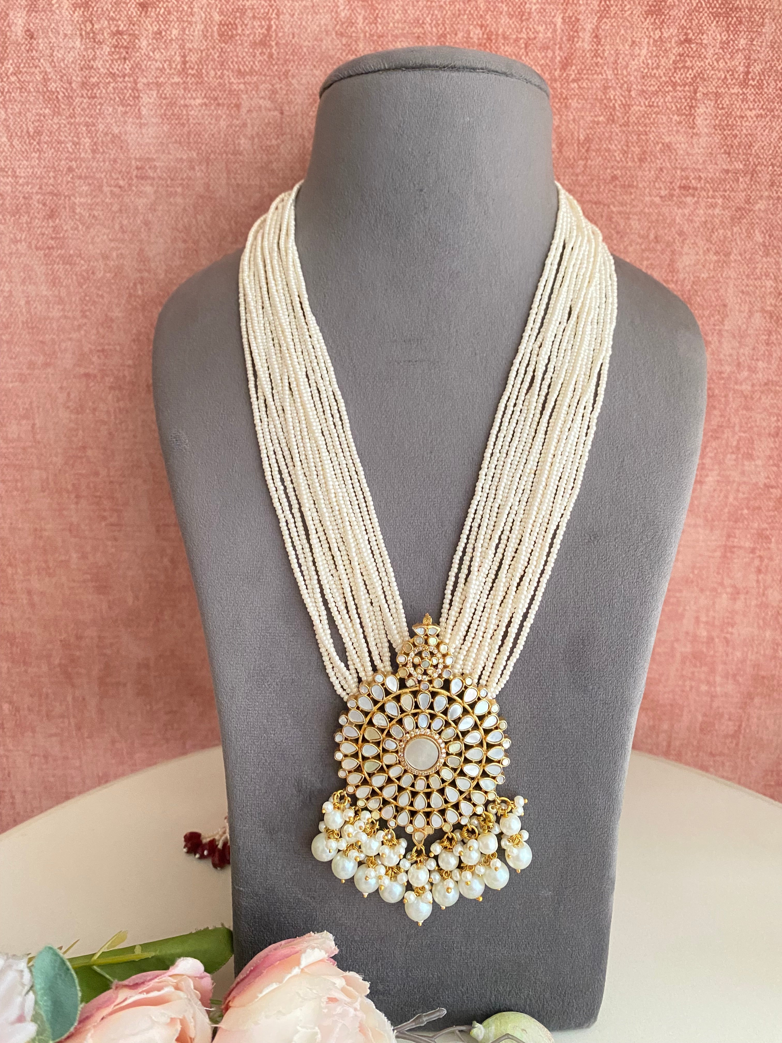 Mother of Pearl Long Necklace