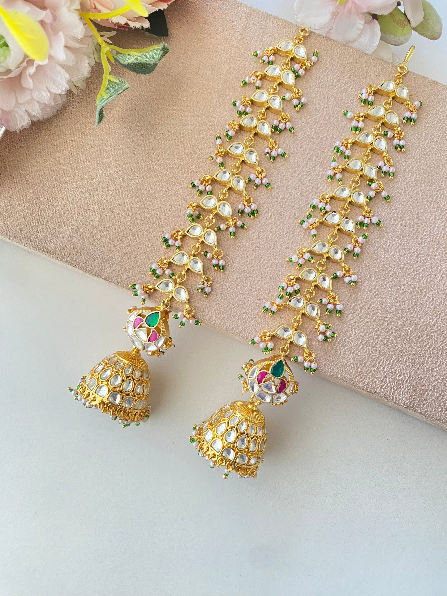 Gold plated Kundan Jhumka Earring