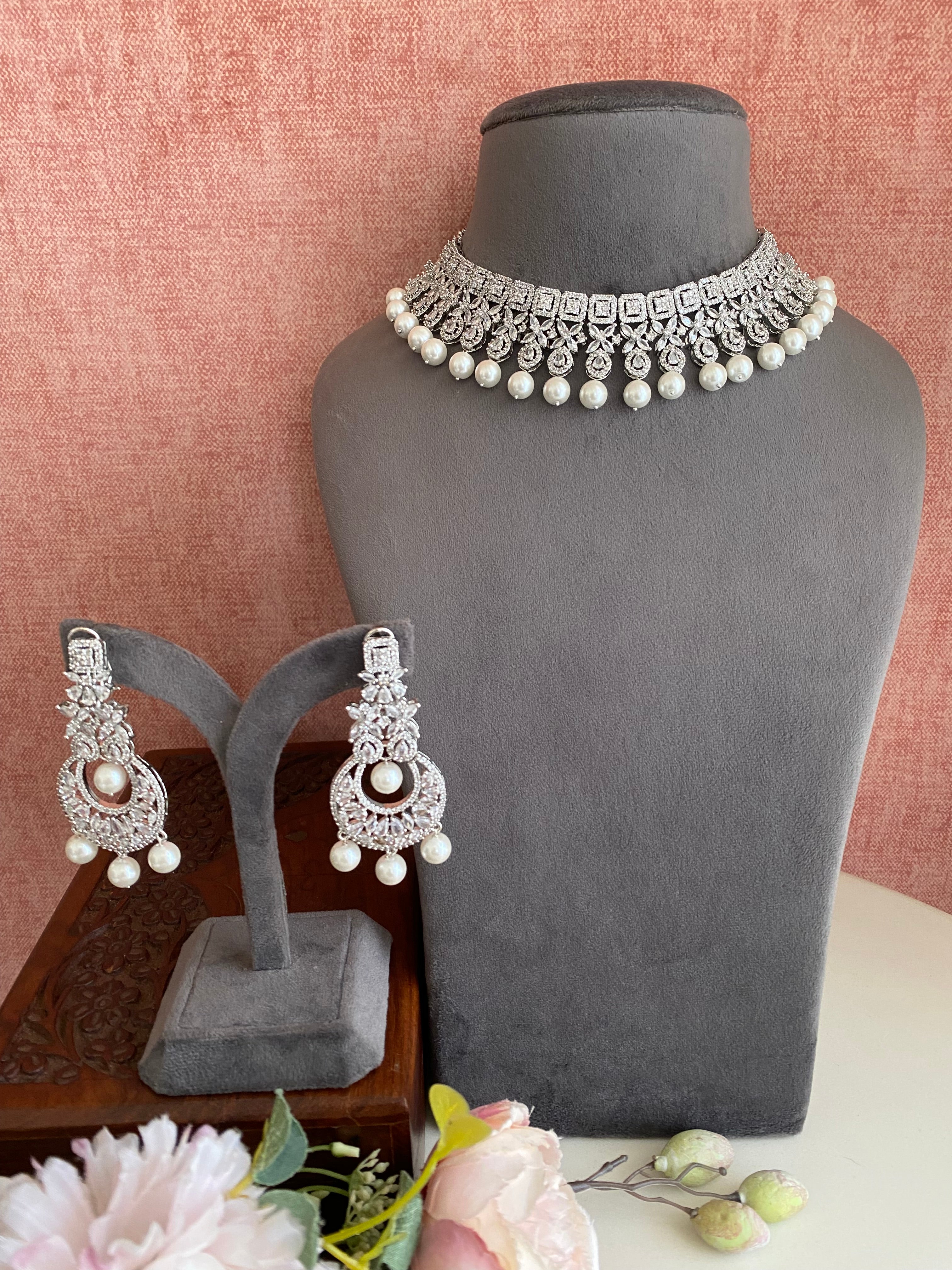 Diamond Necklace set in pearl