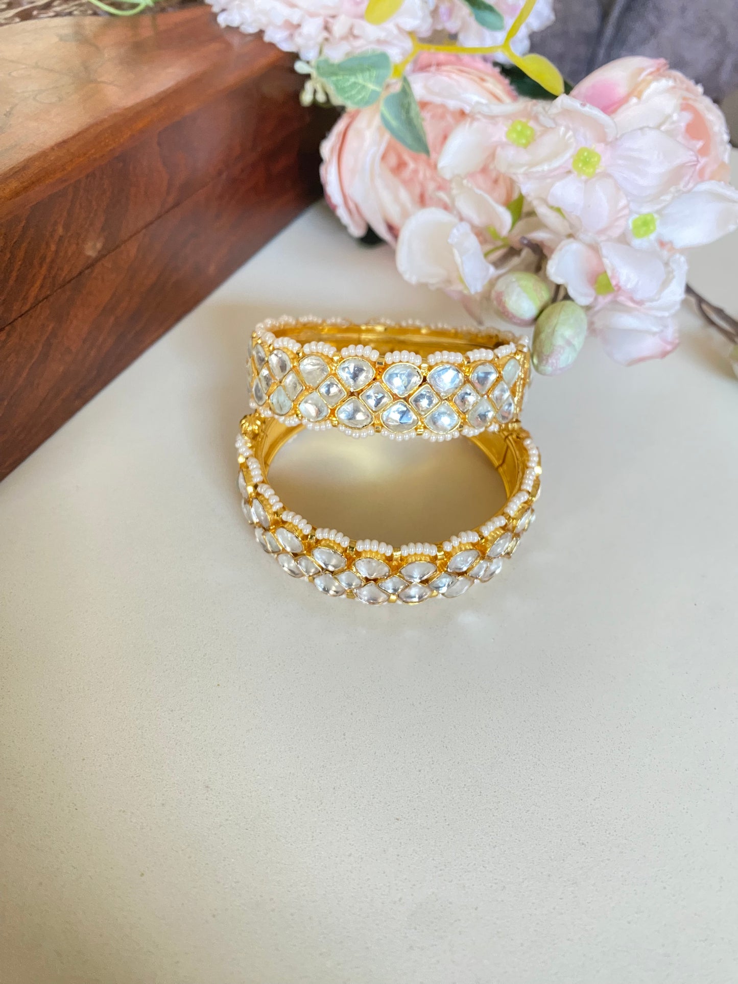 Gold plated Kundan Bangle