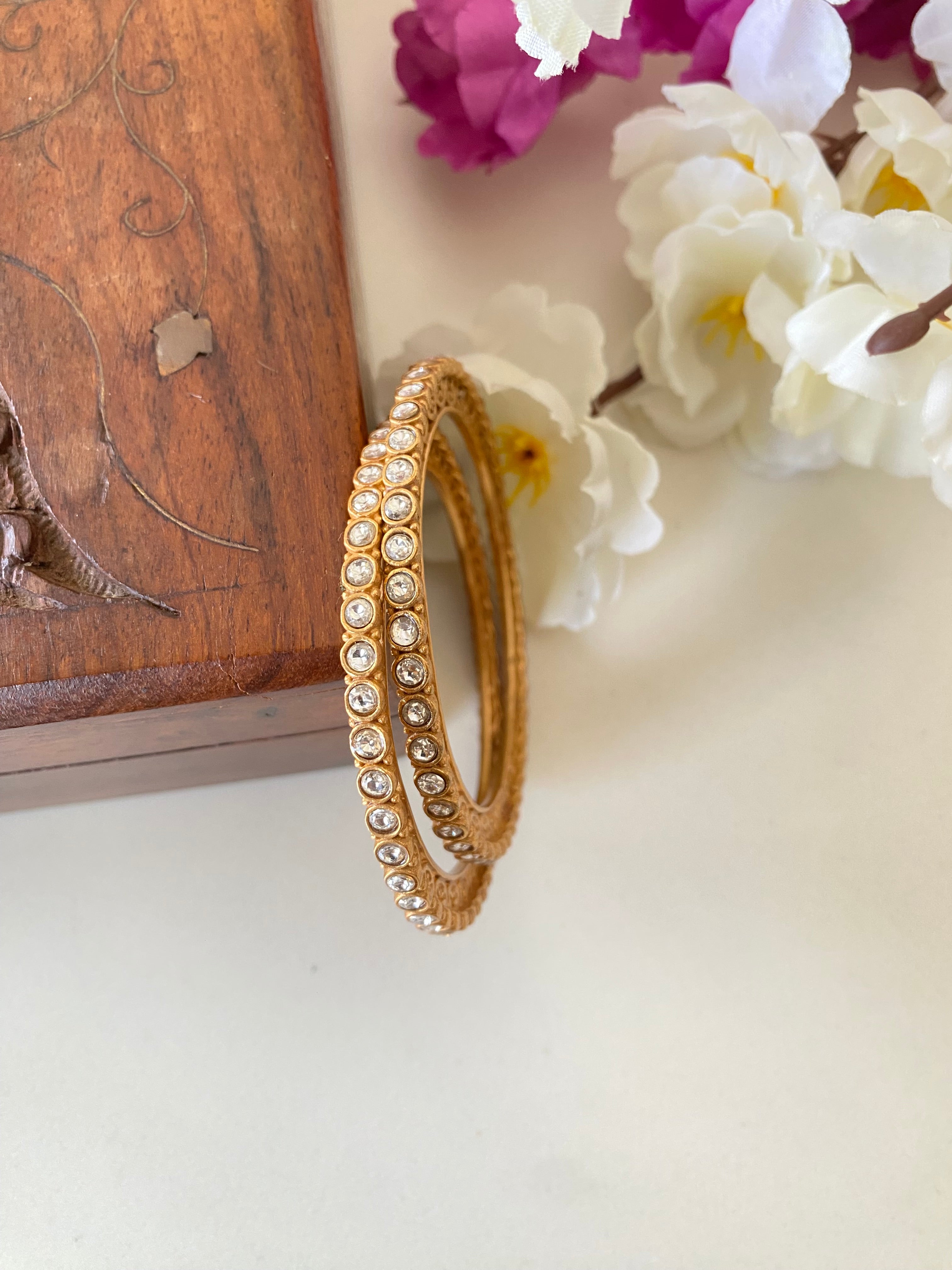 Kundan bangles