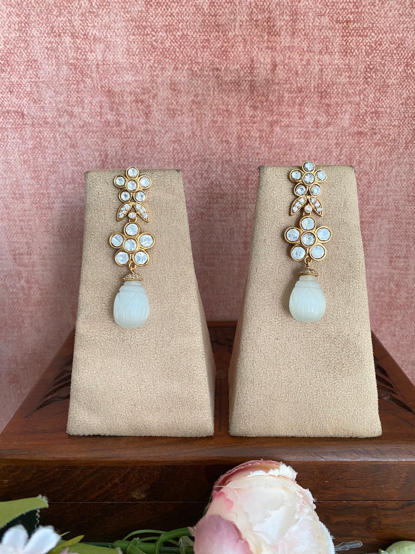 Floral Earrings in Mint drop