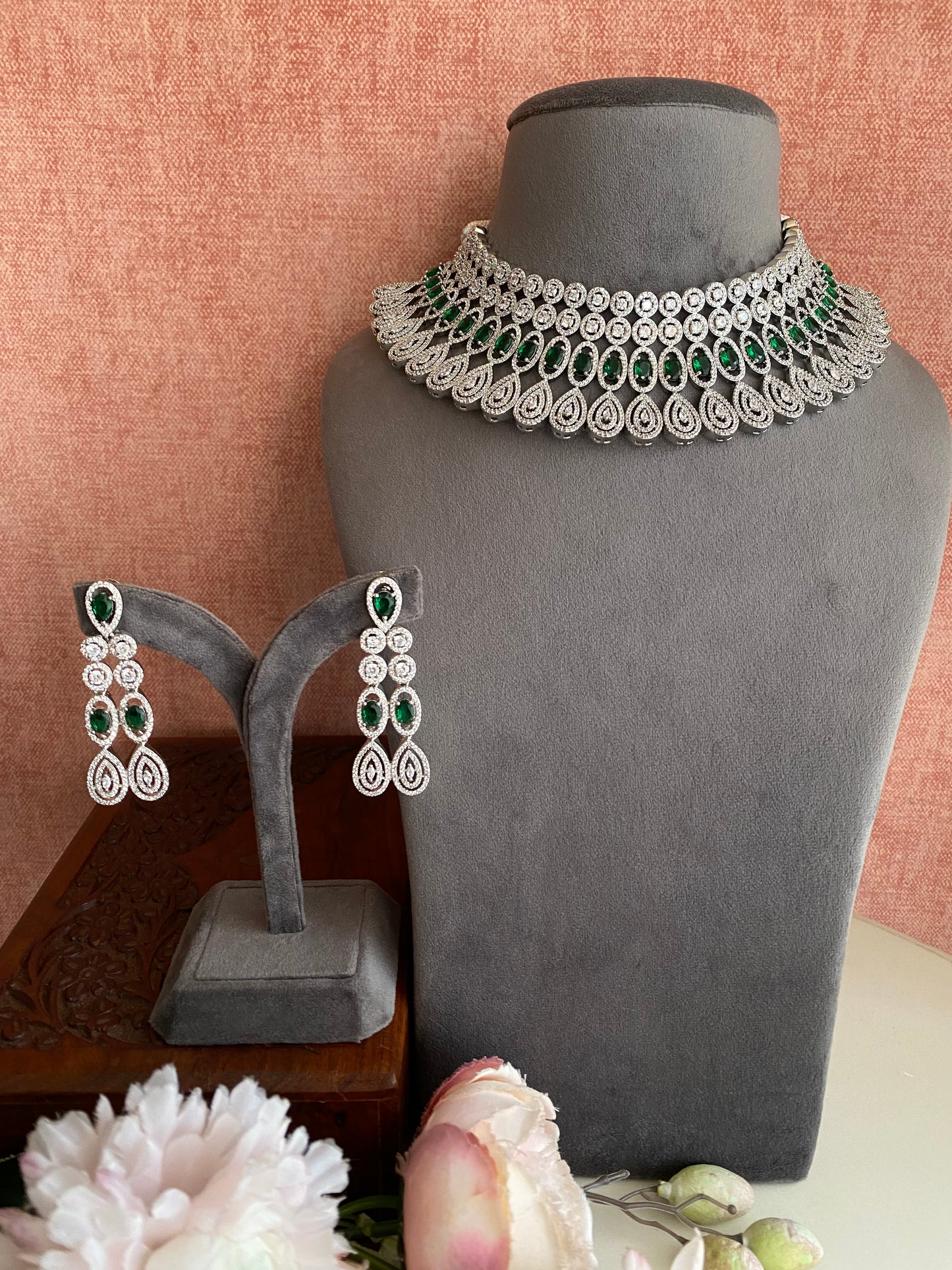 Emerald Diamond Necklace set