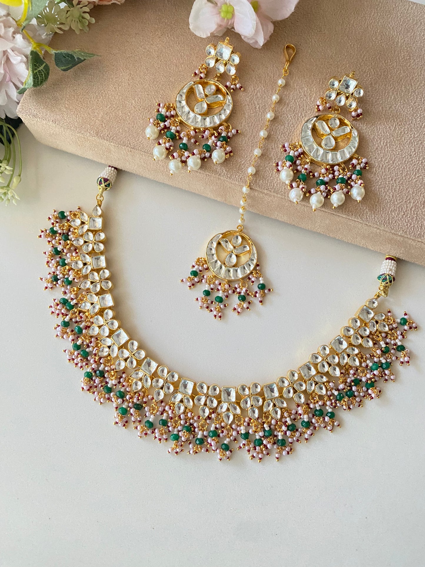 Kundan Necklace Set