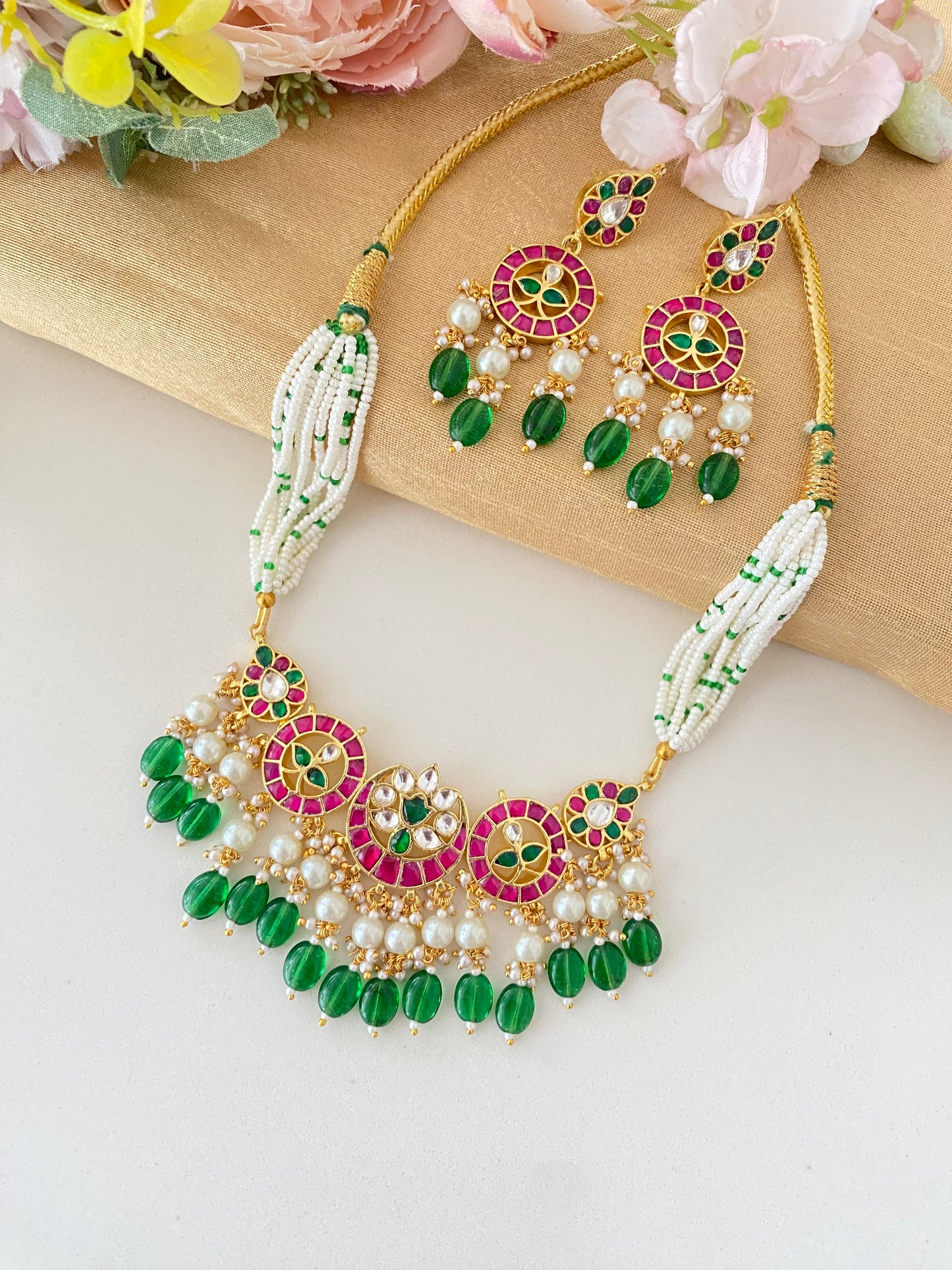 Kundan Choker Set in Green drops