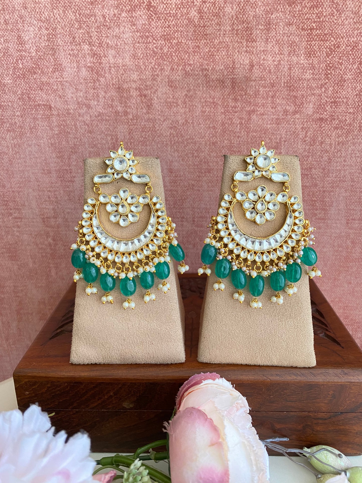 Kundan Earring in green drops