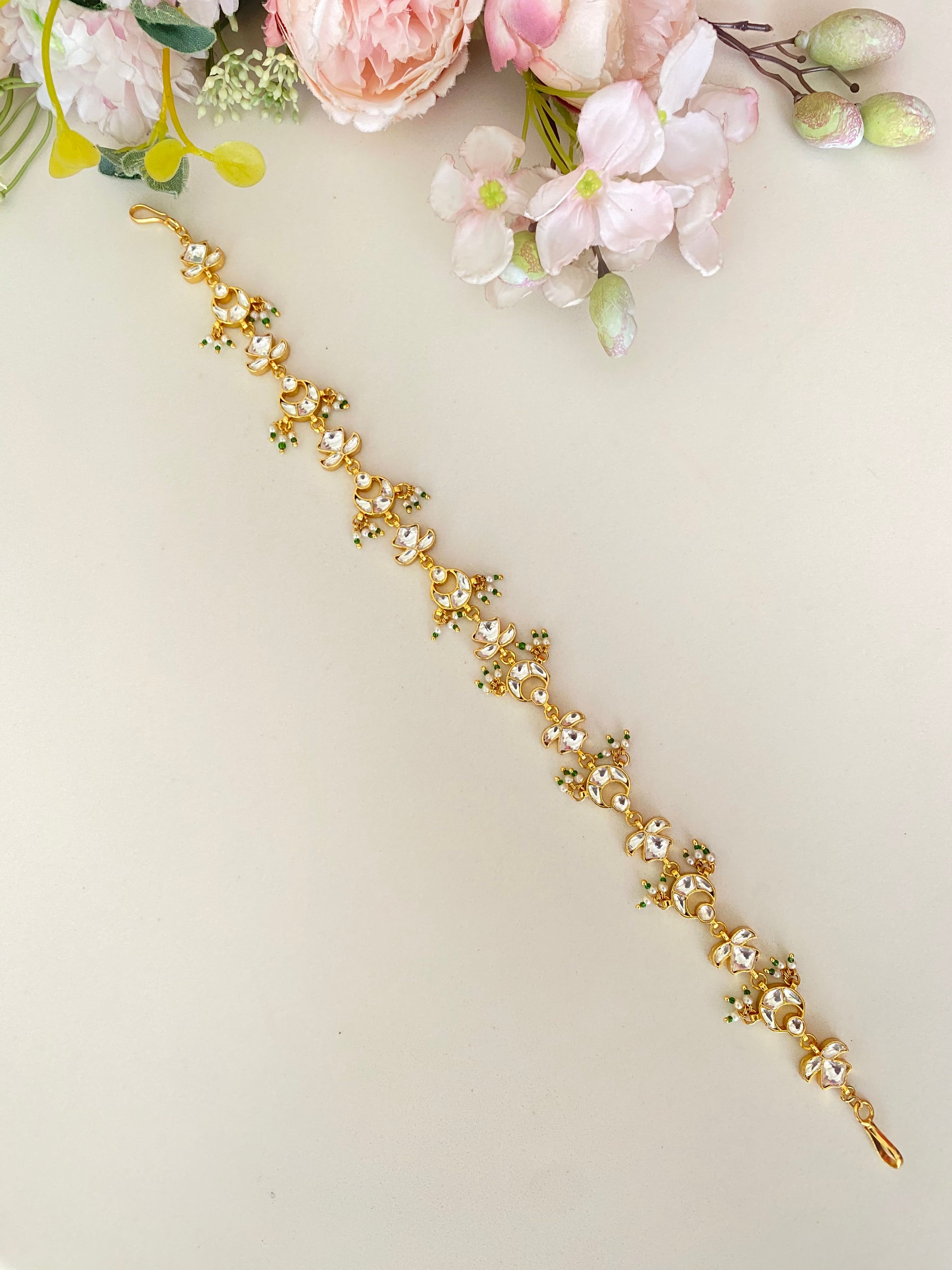 Kundan floral sheeshphool