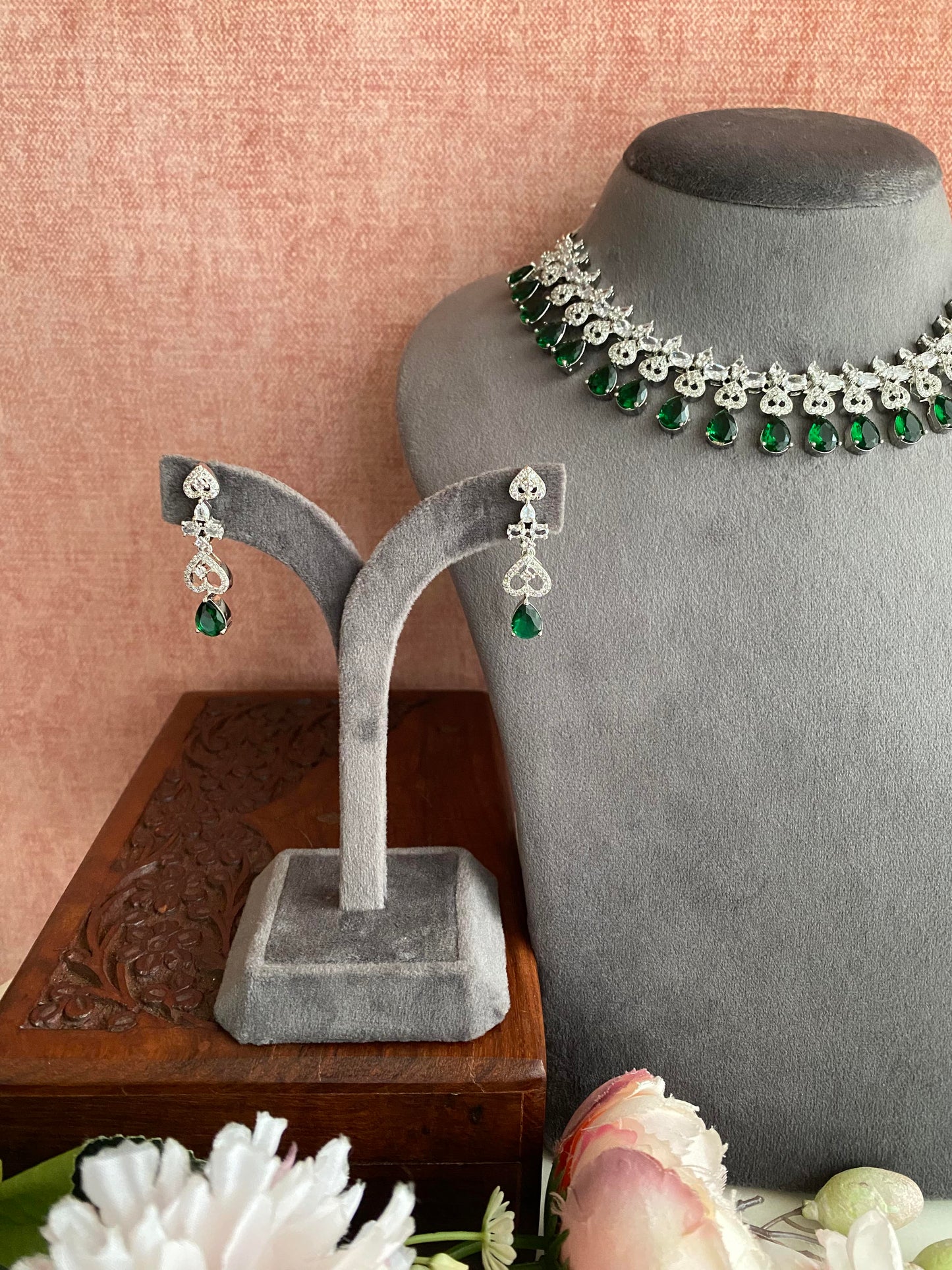 Emerald Diamond Necklace set