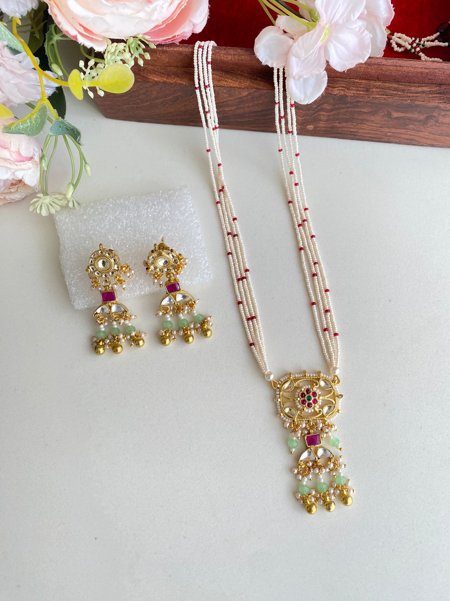 Kundan Pendant Set