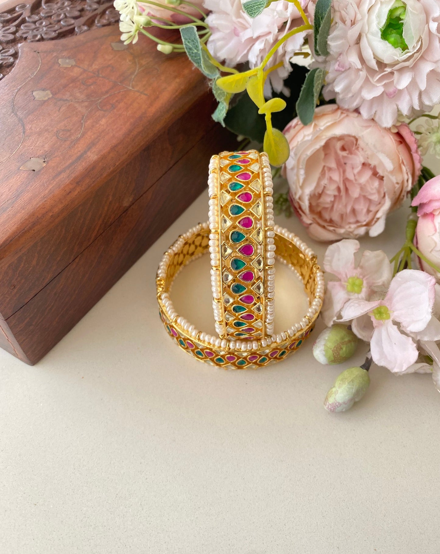 Kundan Bangles