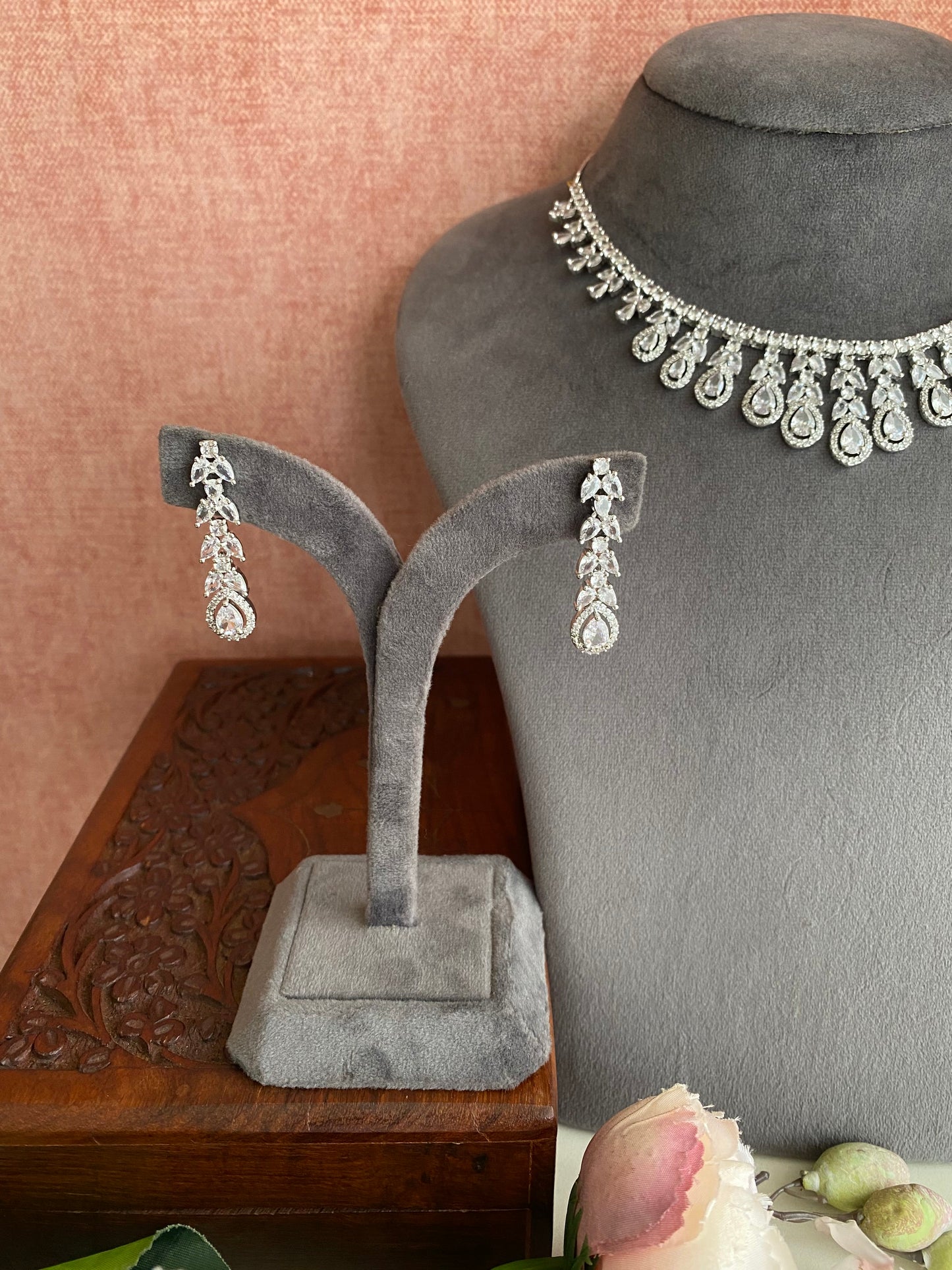 Diamond Necklace set