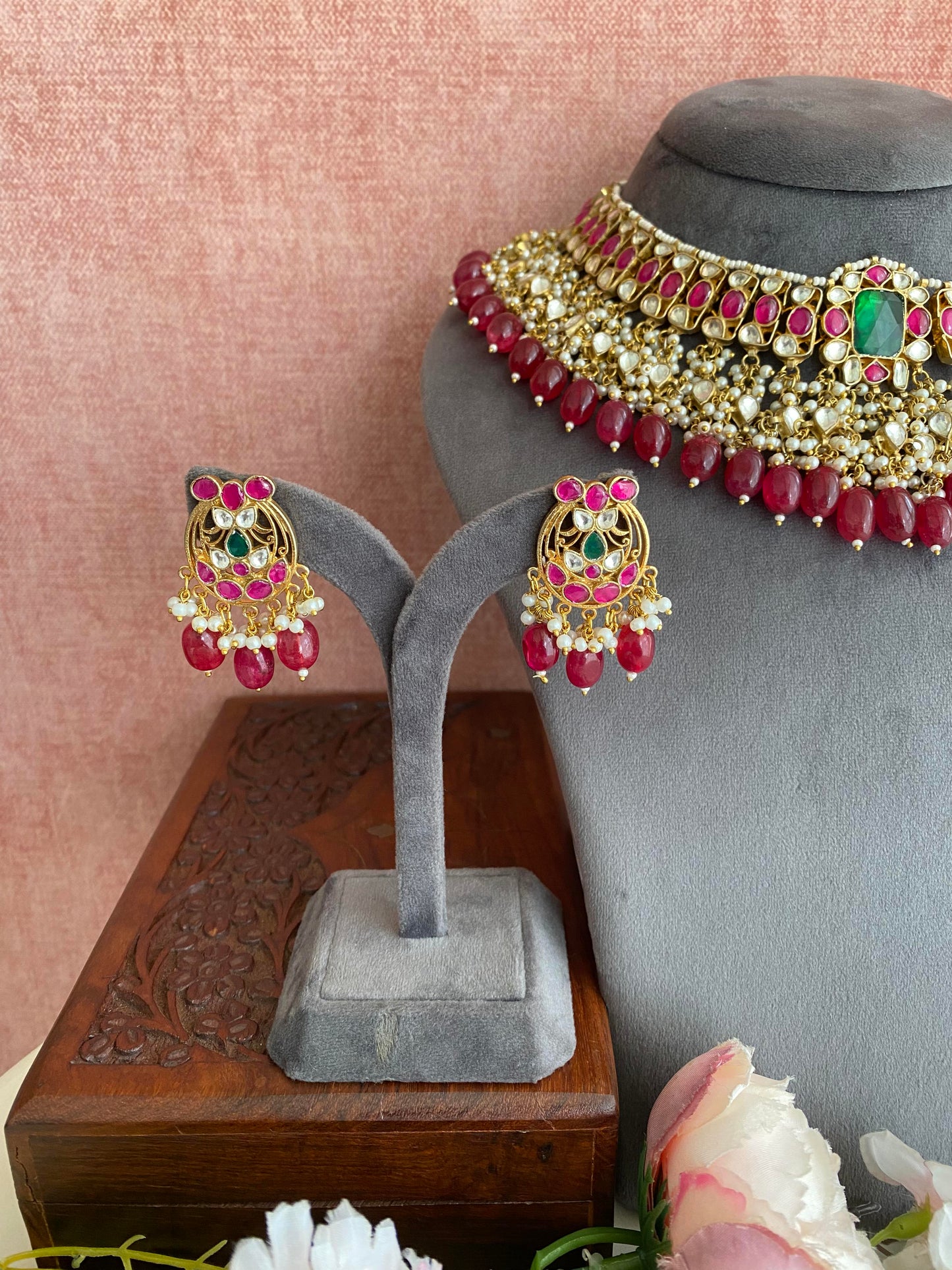 Kundan Necklace Set in pink drops