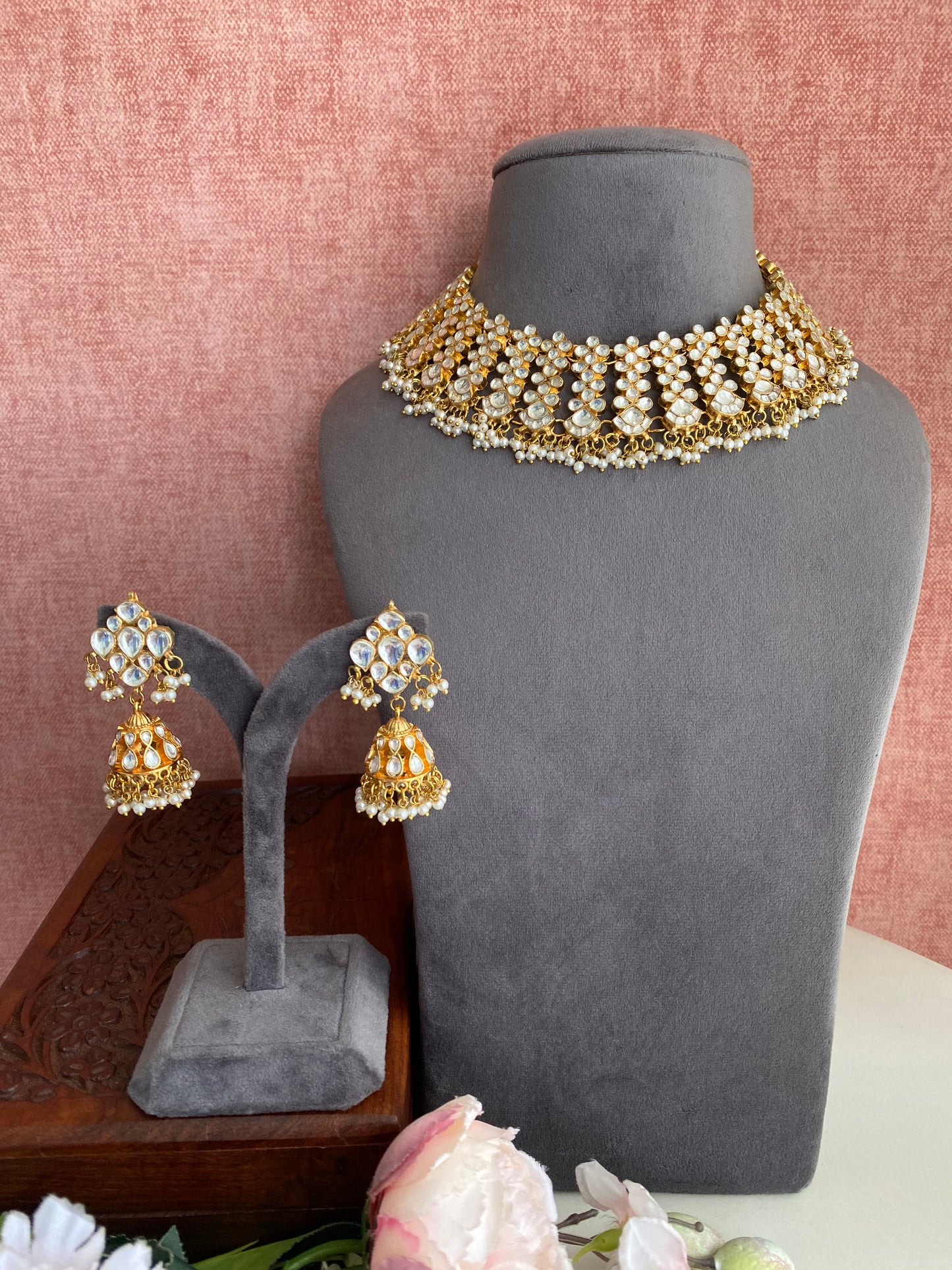 Kundan Necklace Set with Jhumka