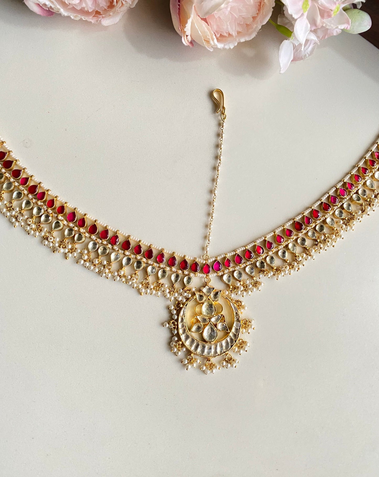 Pink Kundan Mathapatti