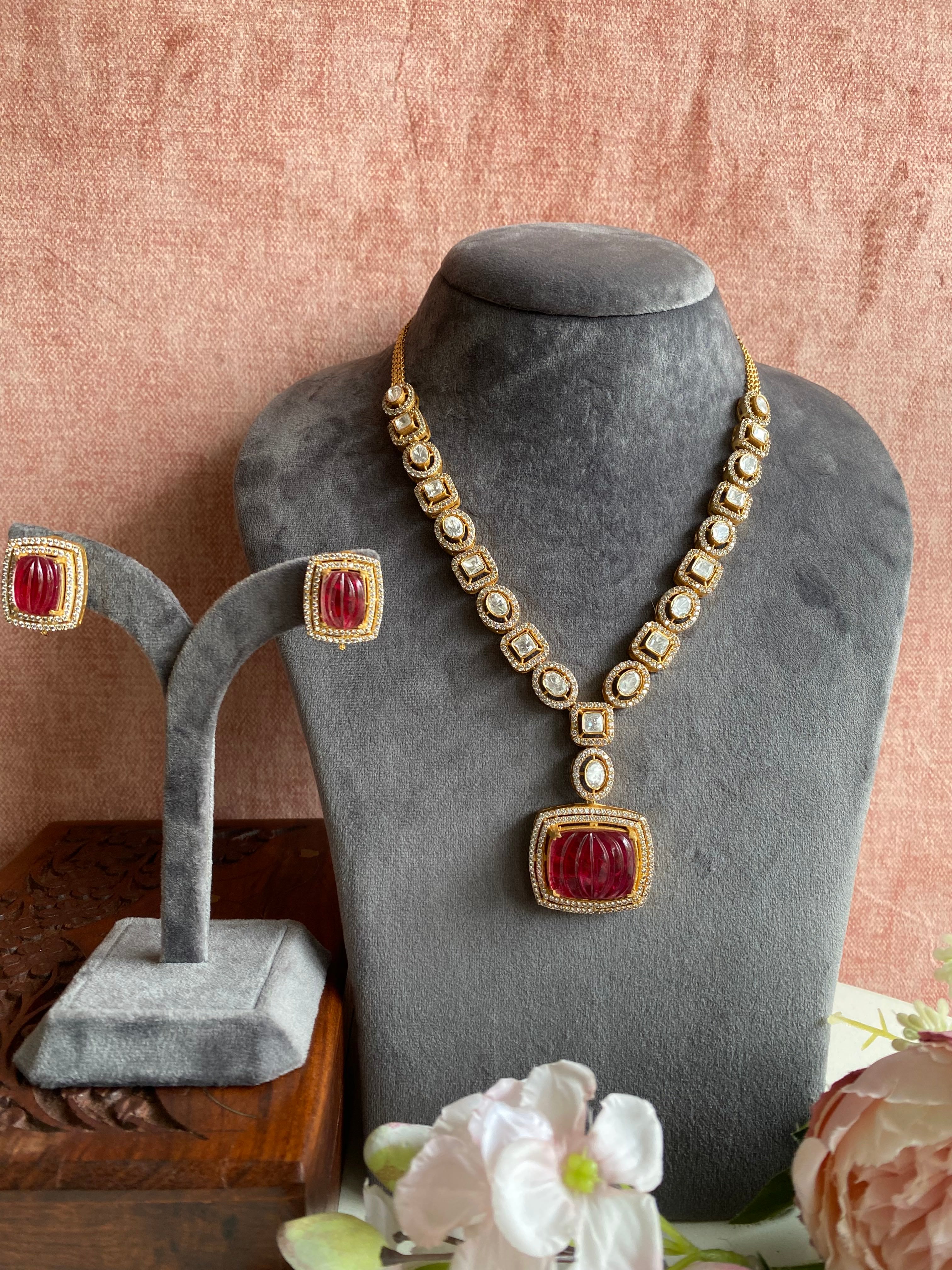 Red Long necklace set