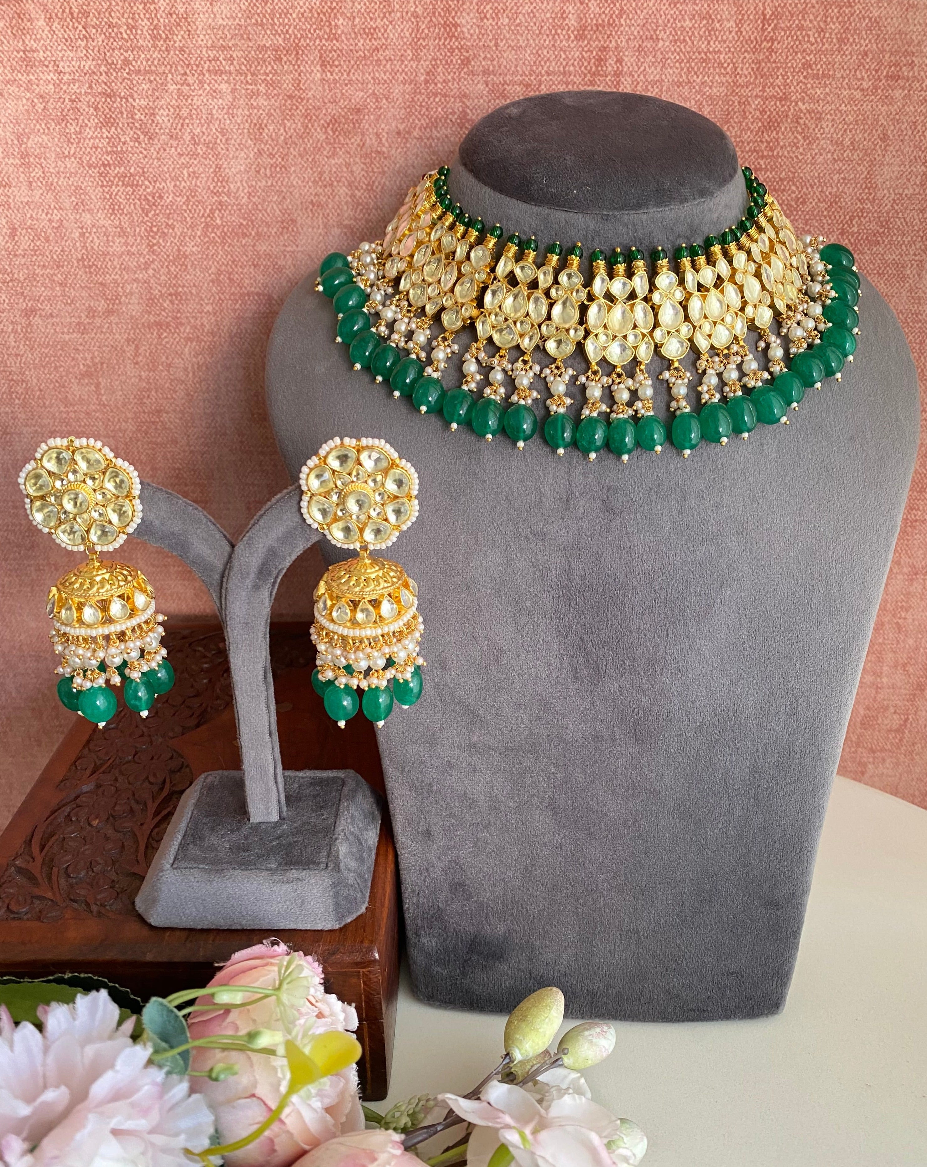 Kundan Necklace Set in Green Drops