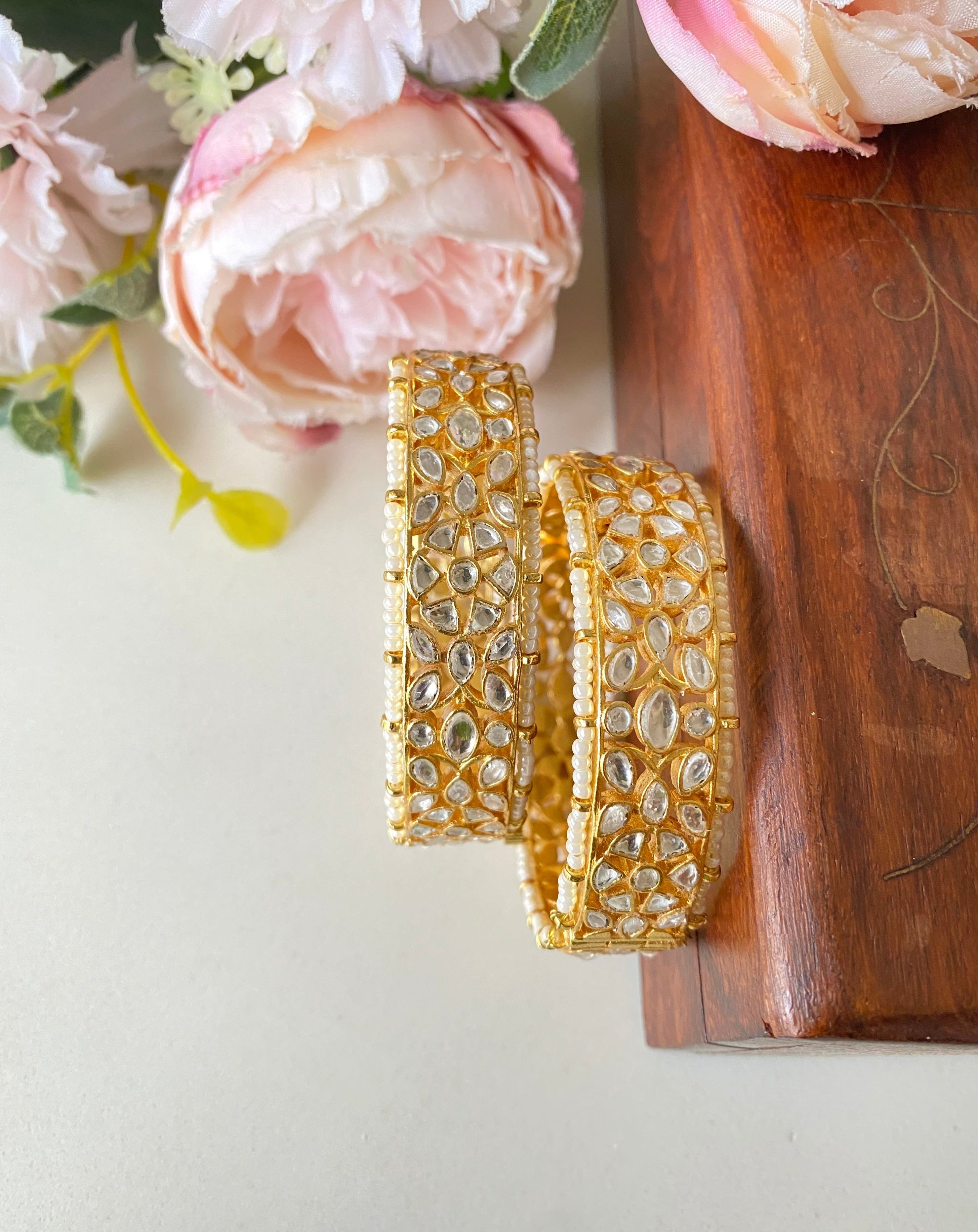 Kundan Bangles