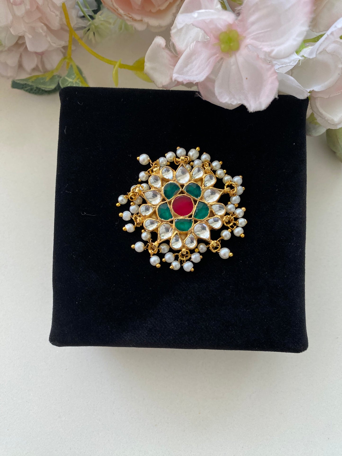 Kundan Ring in pearl