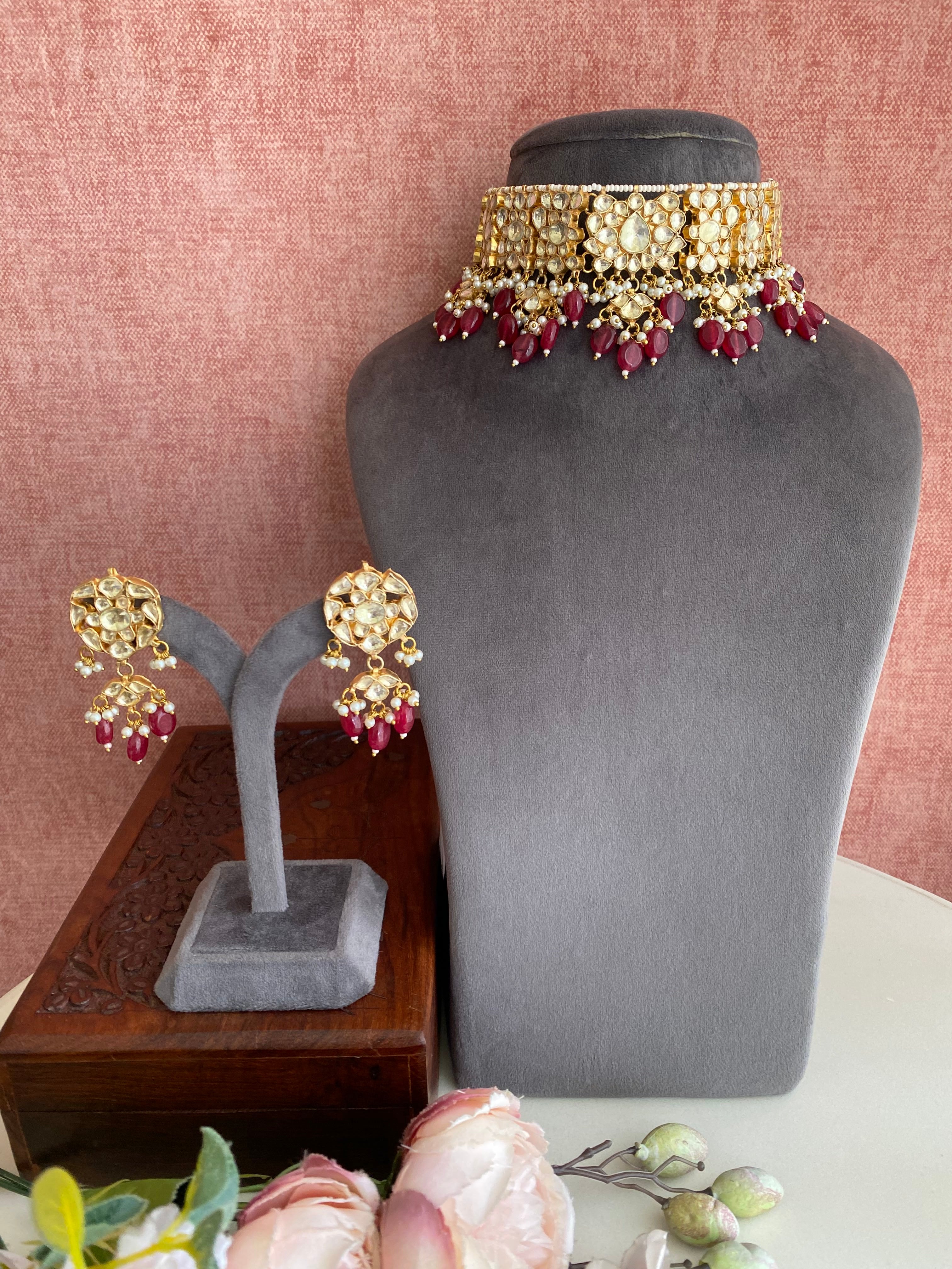 Kundan Choker set in red drops