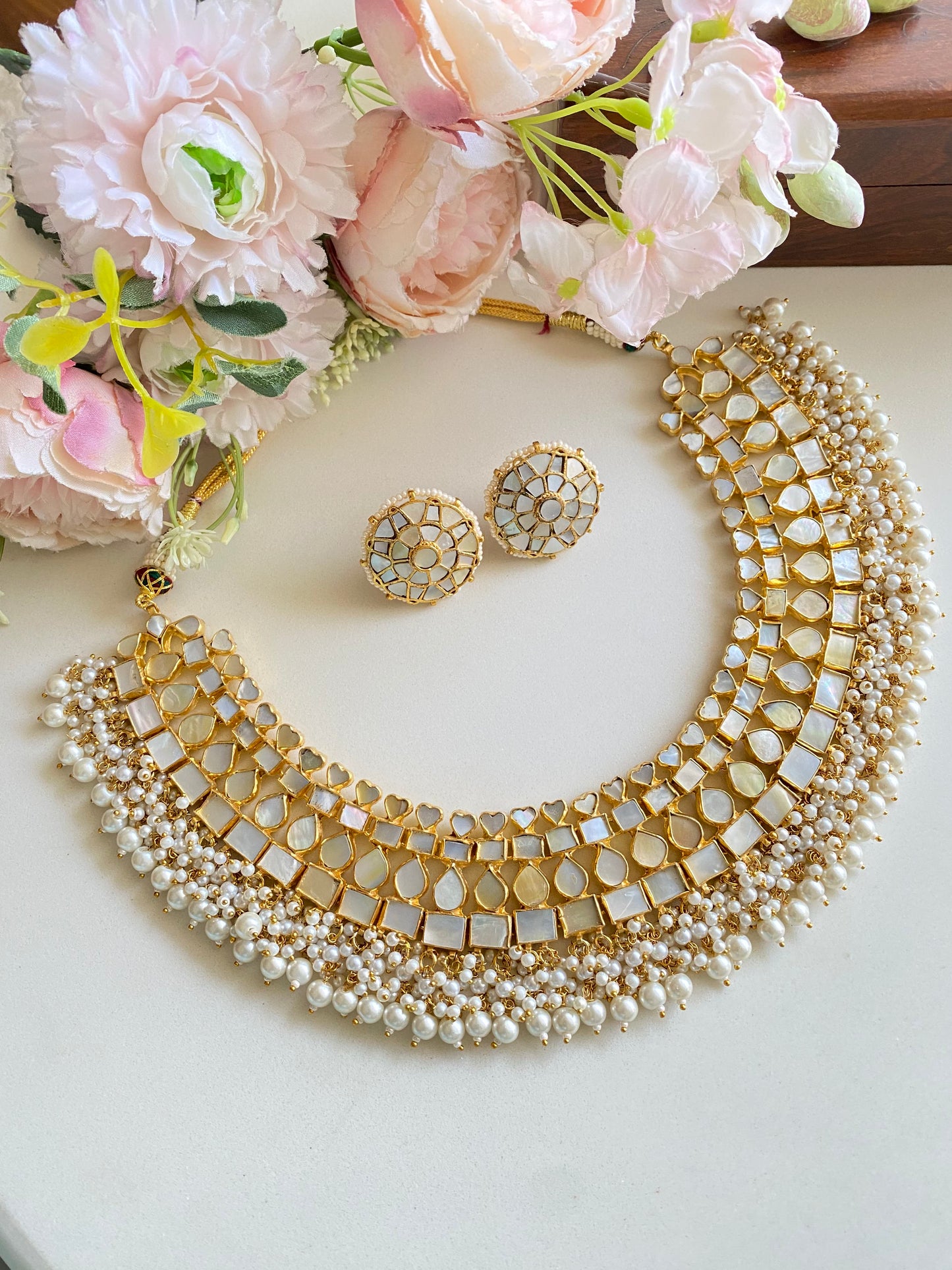 Mother of pearl Necklace Set