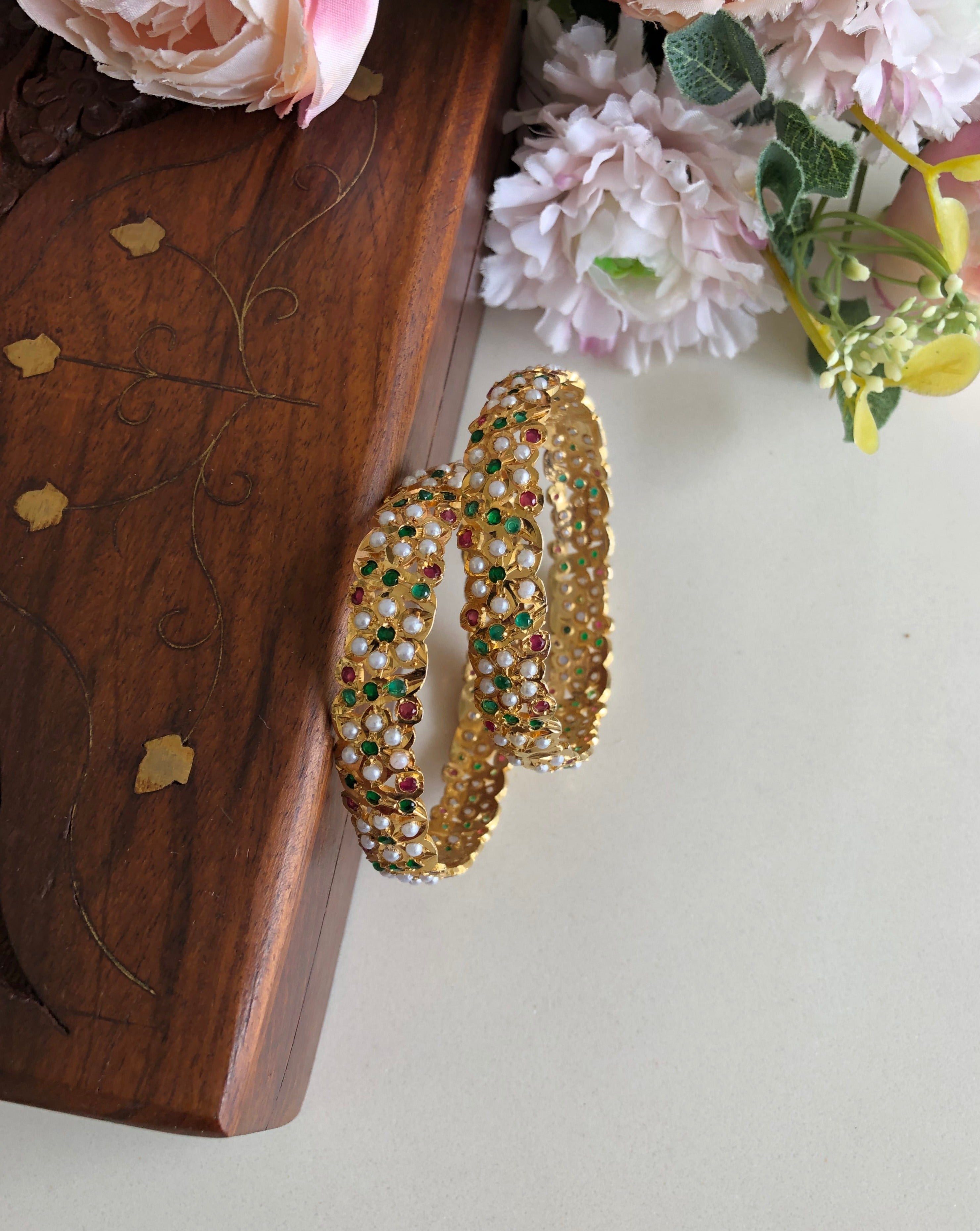 Gold Jadau Multicolour Bangles