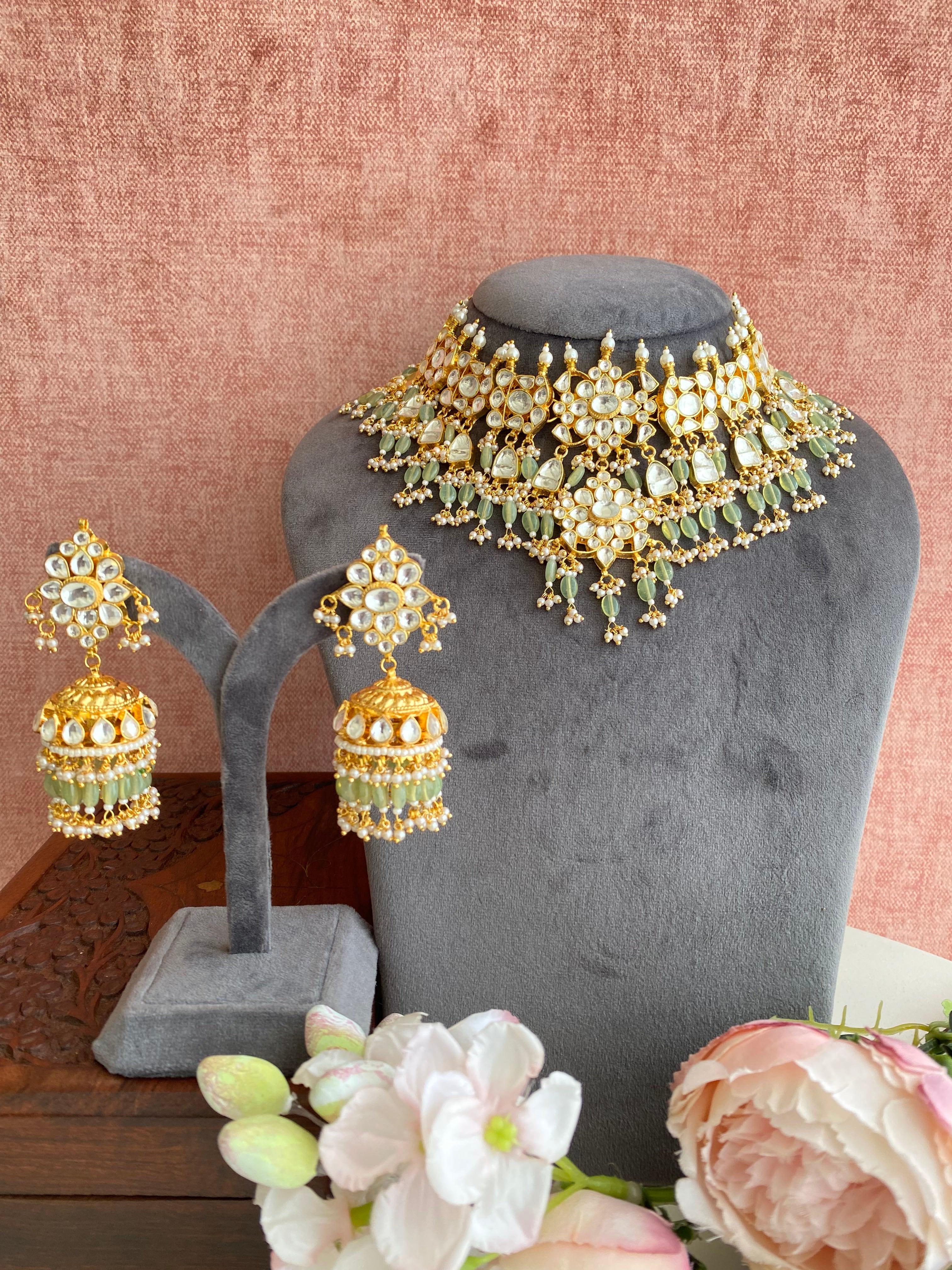 Kundan choker set