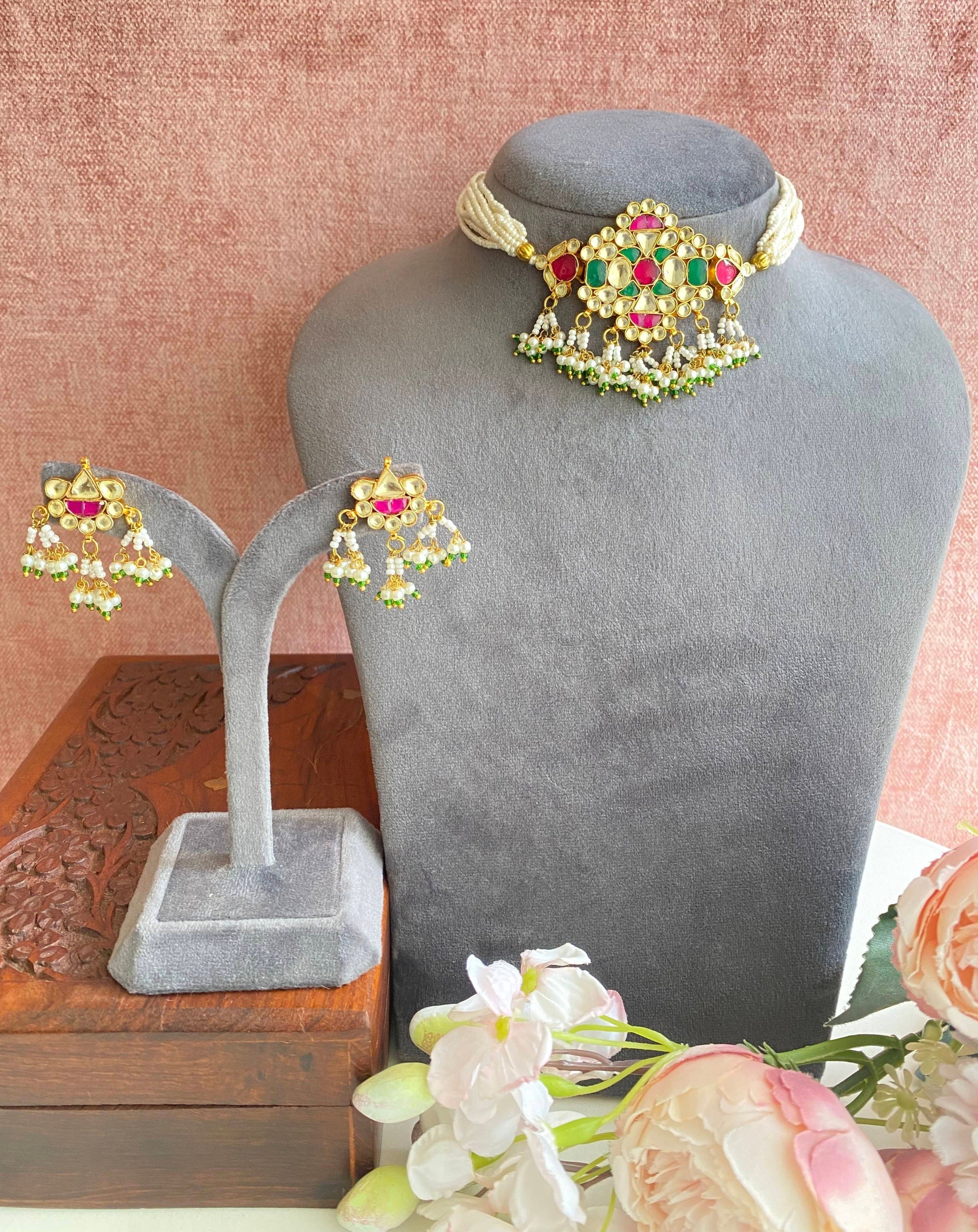 Kundan choker set