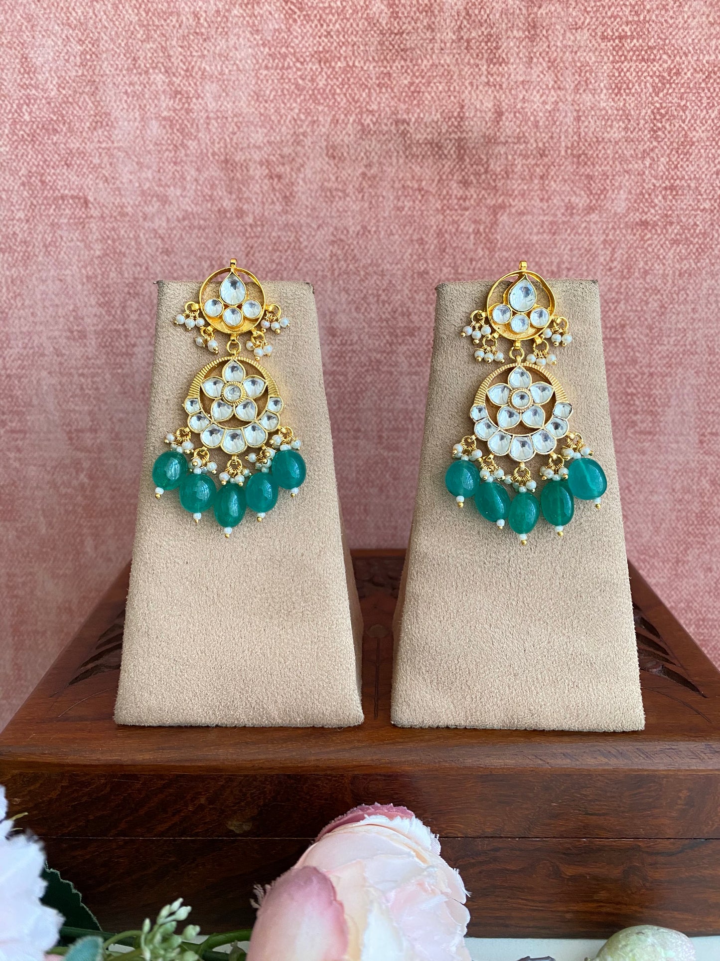 Gold plated Kundan Earring in green drops