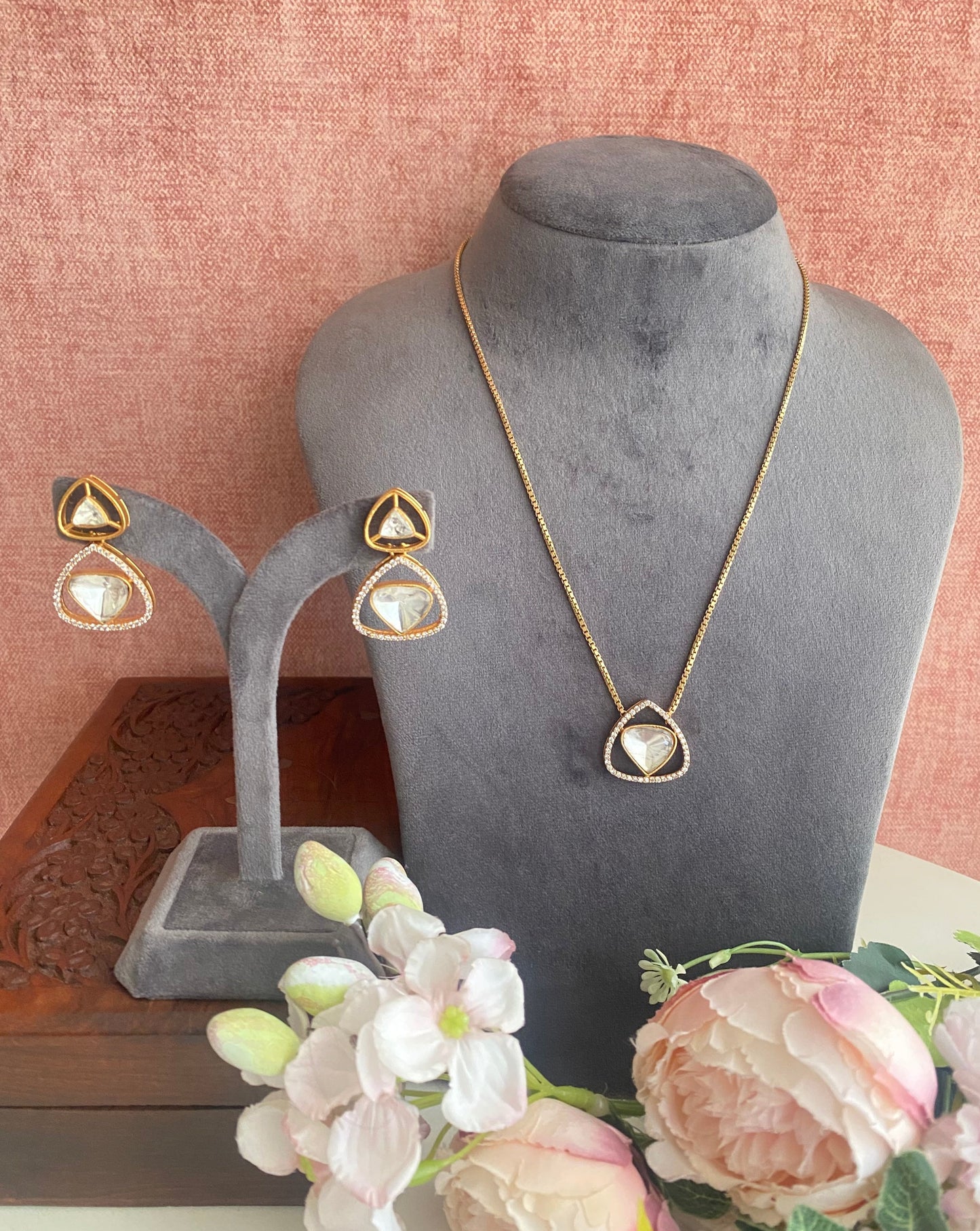 Faux Polki Pendant set