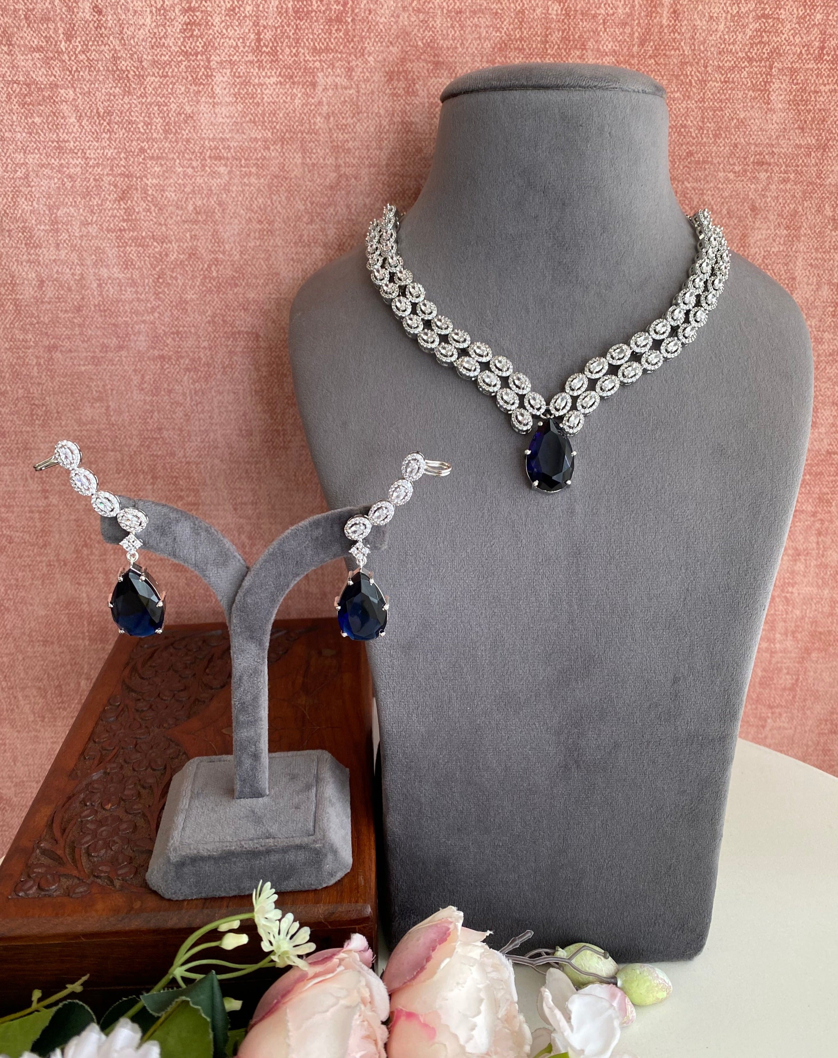 Blue Diamond Necklace set