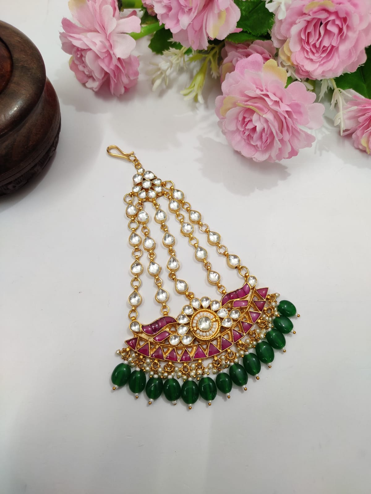 Pink Kundan Pasa in green drops