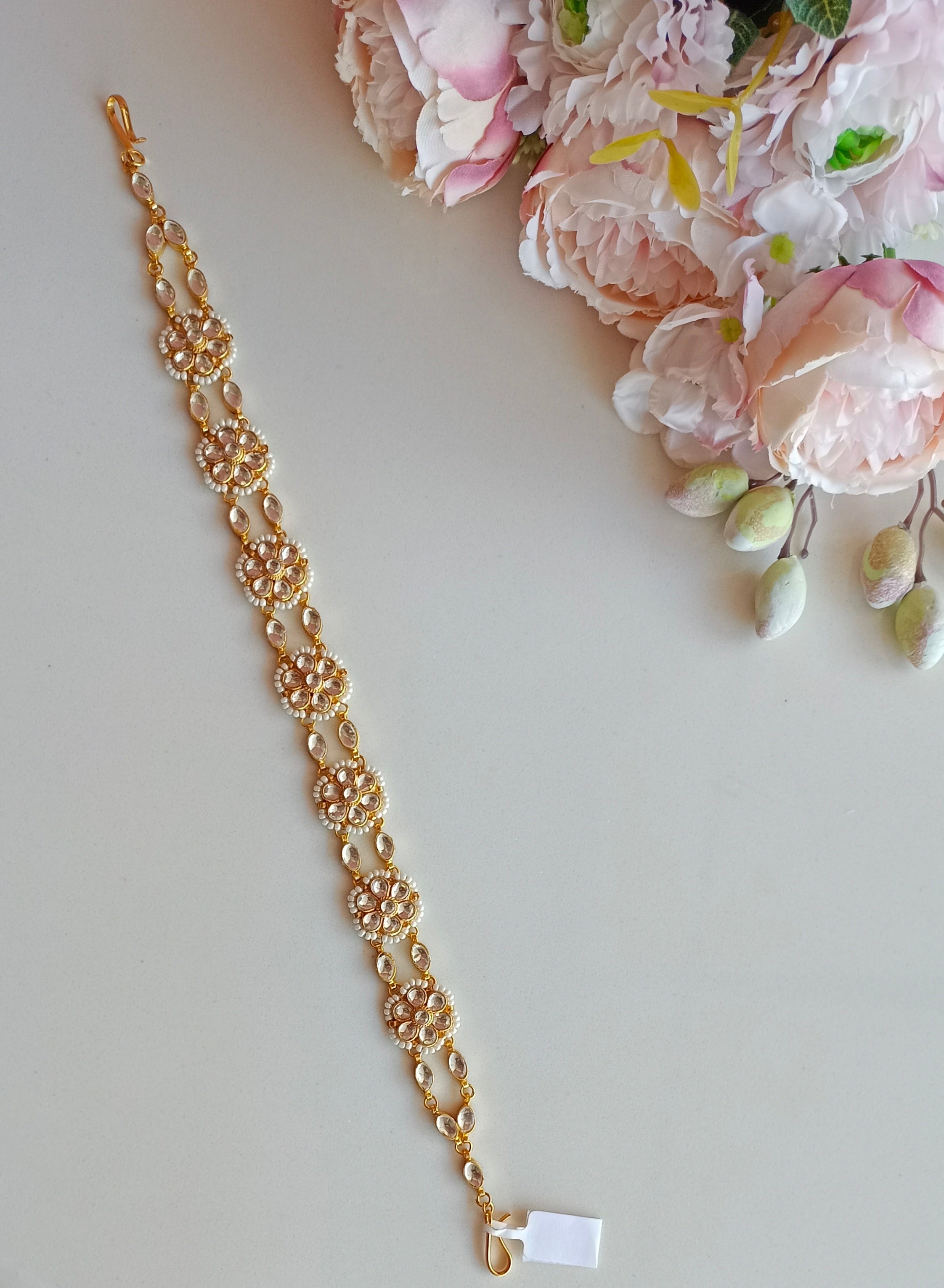 Floral Kundan Sheeshphool