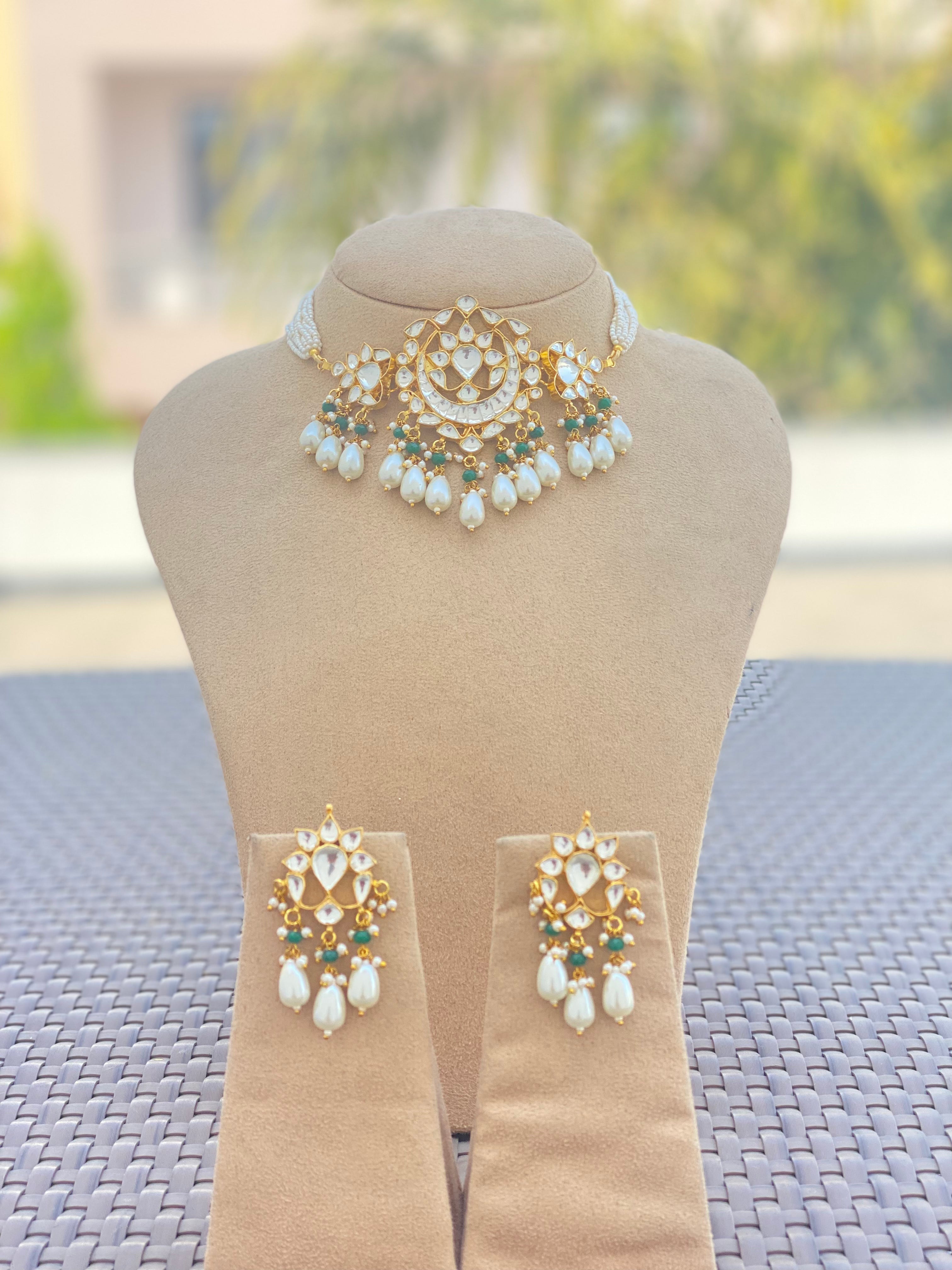 Kundan choker set